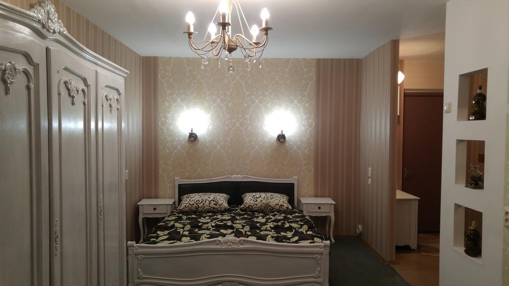 Apartment Near Dnipro Arena Exterior foto
